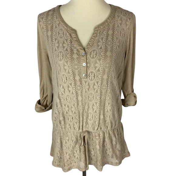 Style & Co. Tops - 🌸FREE🌸 Style & Co. Lace Front Tan Quarter Sleeve Top